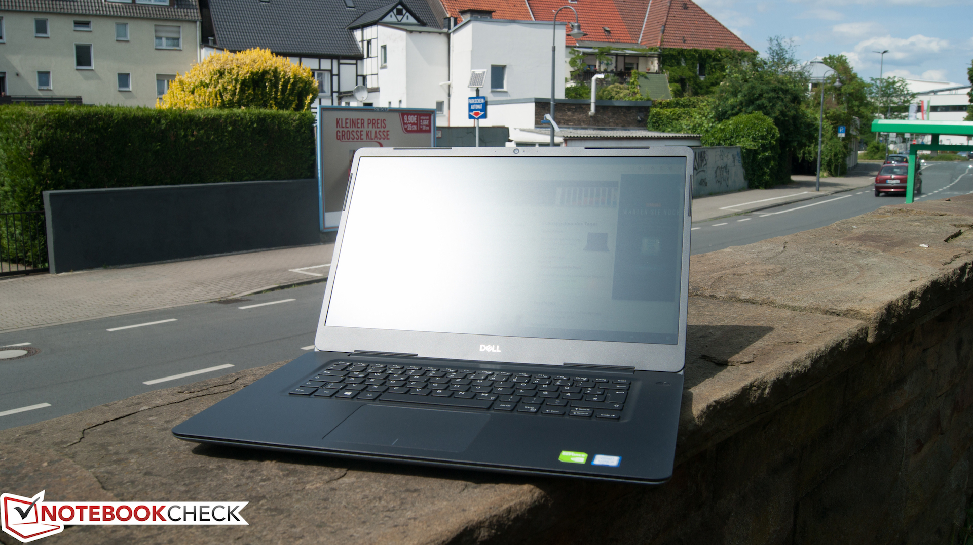 Dell Vostro 15-5581 Laptop Review: An office laptop with an MX130