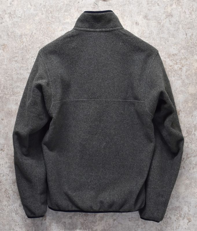 パタゴニア】patagonia【グレー×紺】シンチラフリース【スナップT