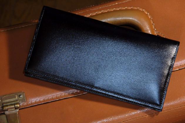 ココマイスター【クリスペルカーフ】おすすめの財布2選 | 長財布マニア