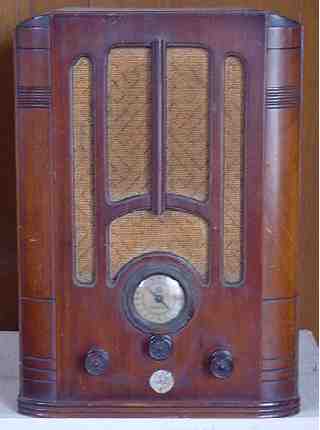 並四など昭和初期の真空管ラジオの写真集