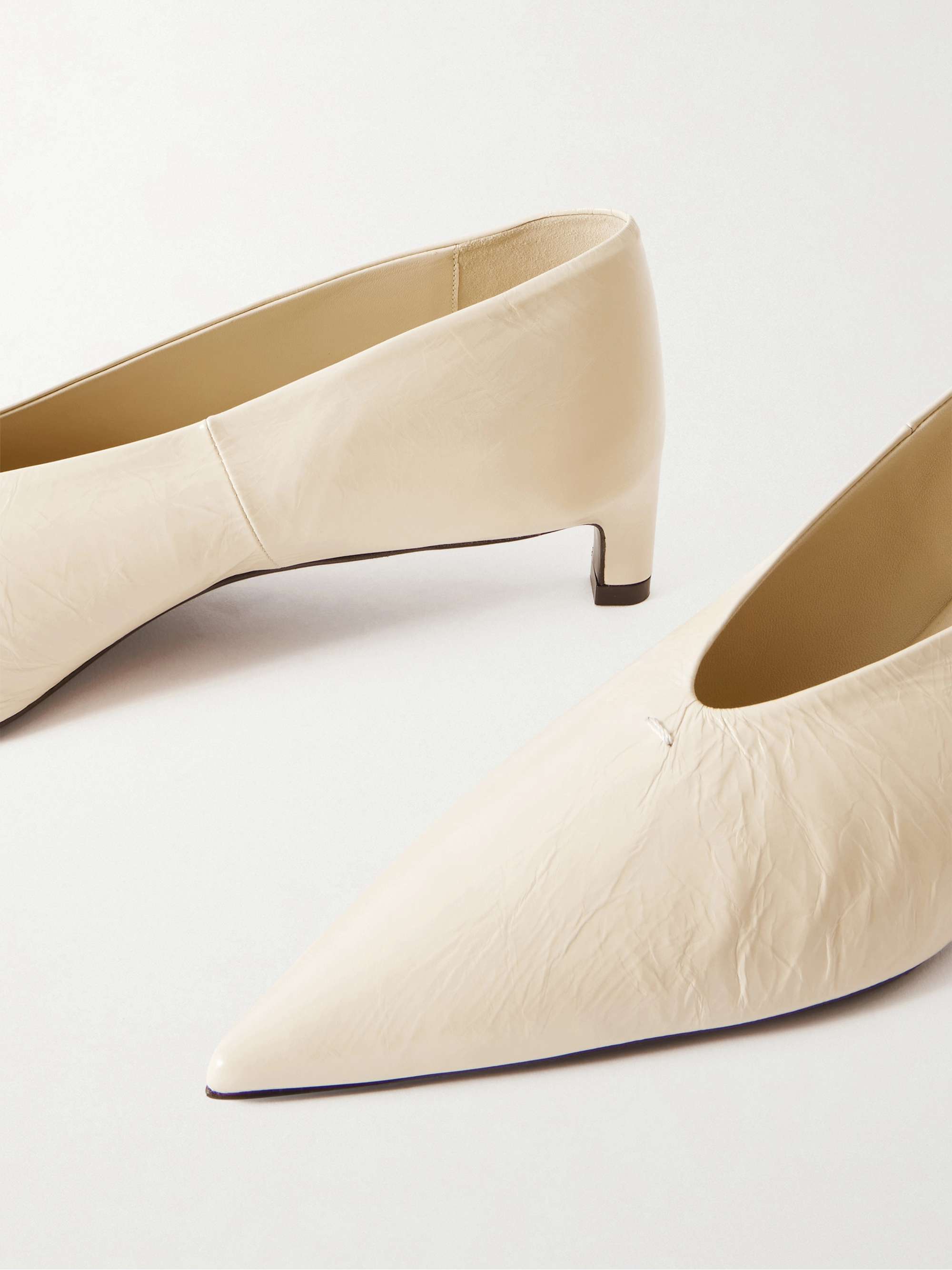 JIL SANDER Crinkled patent-leather pumps | NET-A-PORTER