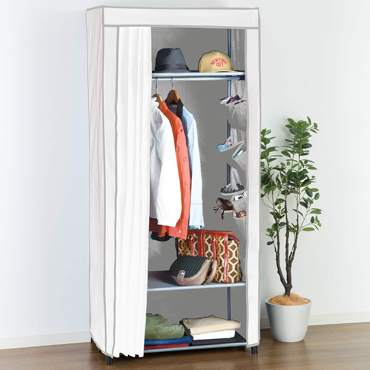 開閉しやすいカーテン式ワードローブ(クーリ KL001 幅79cm ホワイト