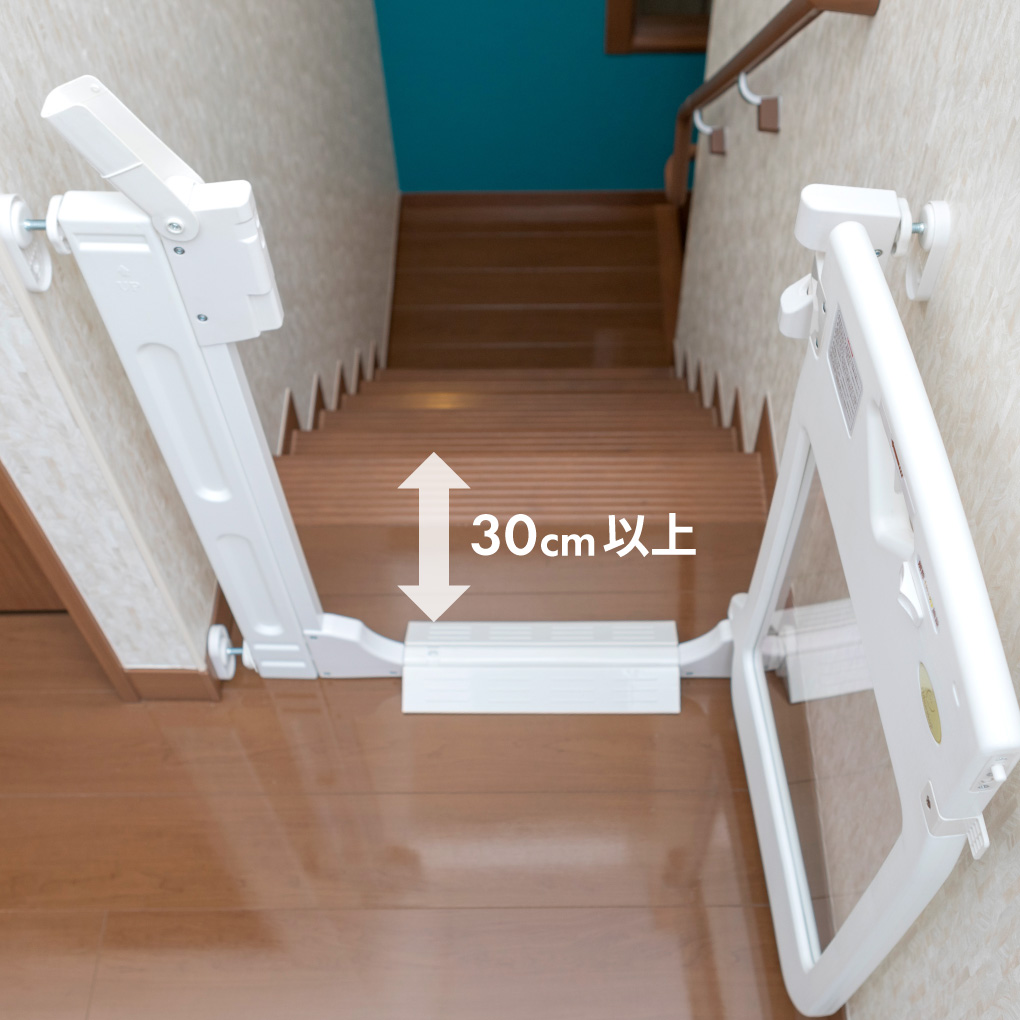 スマートゲイト プレミアム クリア ｜ ベビーゲート｜日本育児：ベビー