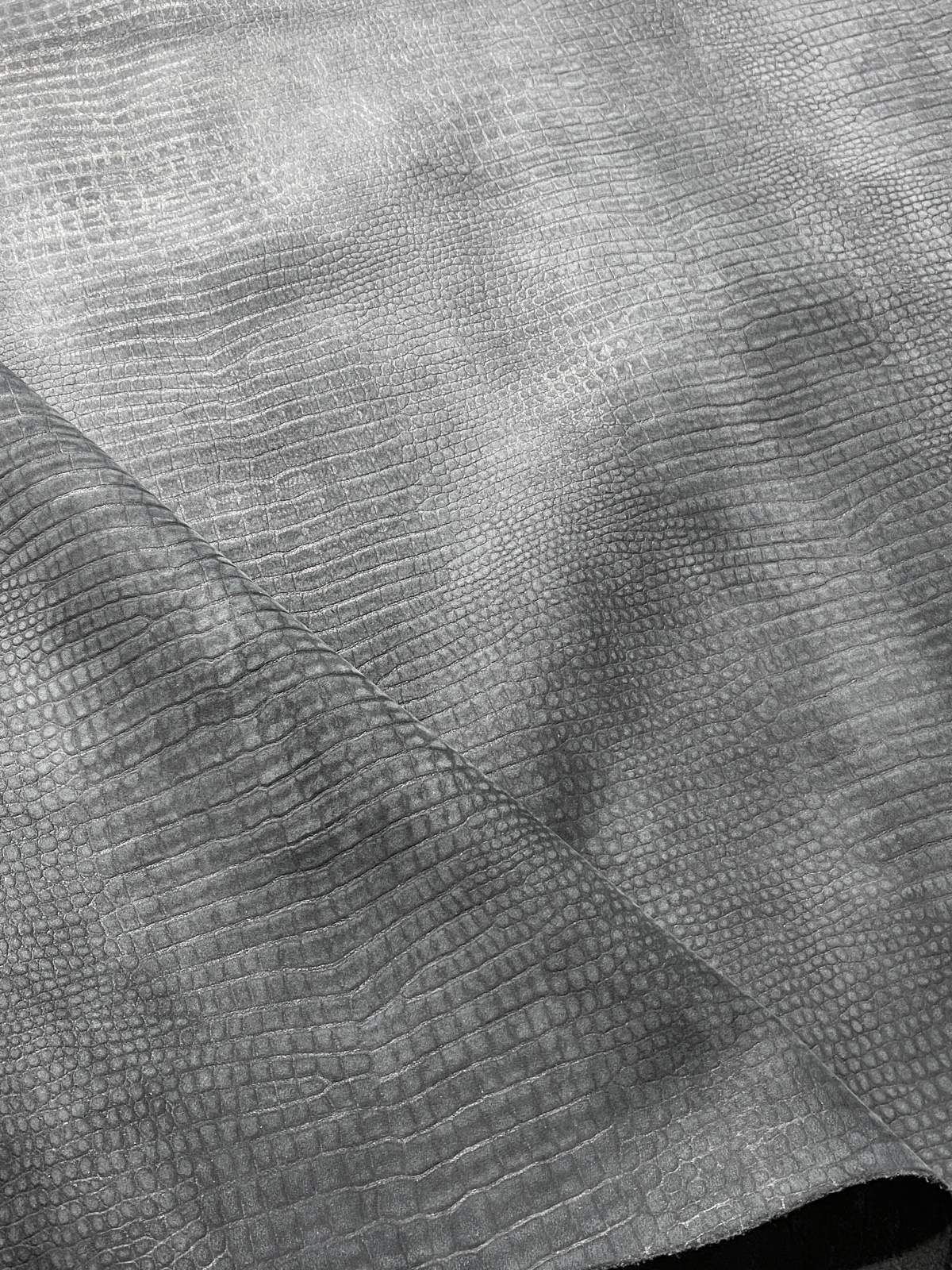 レザークラフト・革販売のニシカワレザー