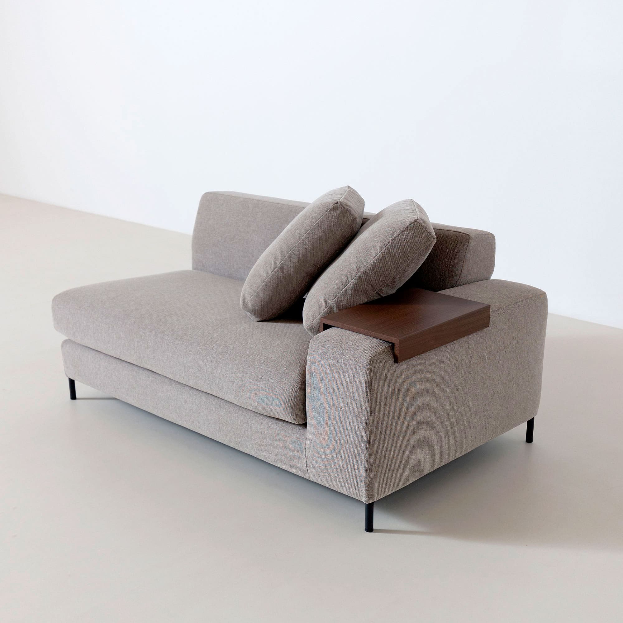 Decibel Traditional 2人掛け片ひじ」 製品詳細ページ | 国産ソファ