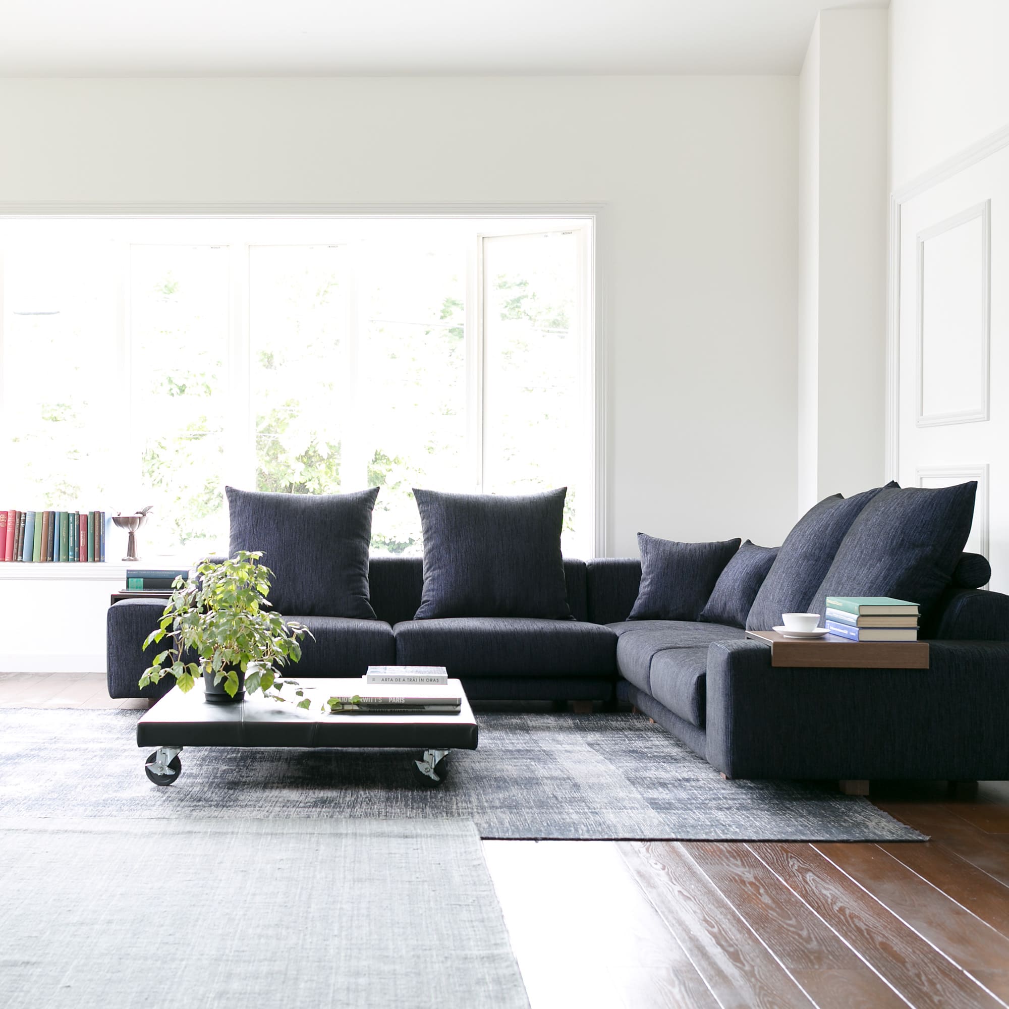 Decibel Professional 3人掛けコーナーソファセット」 製品詳細ページ