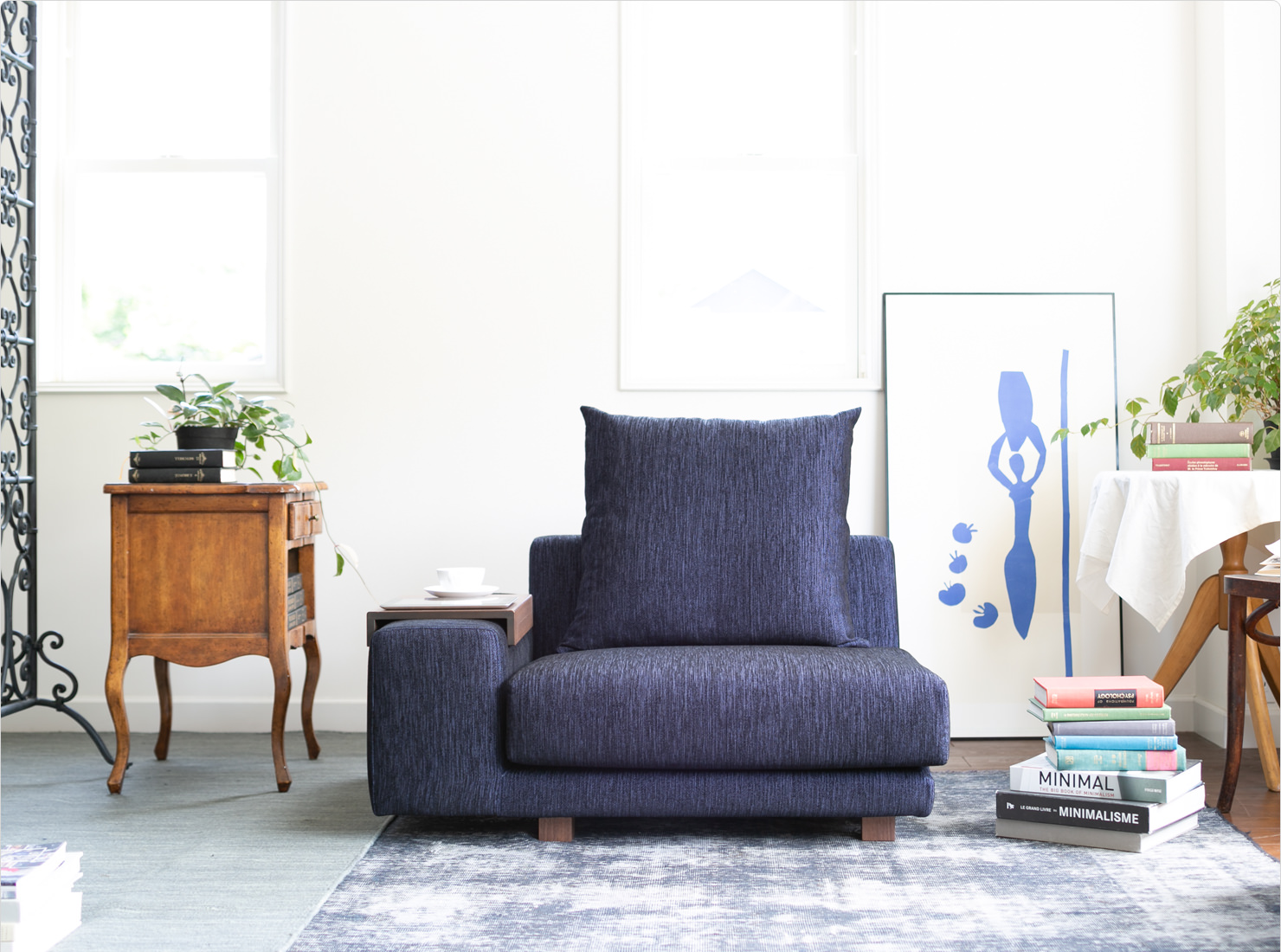 モダンローソファ「Decibel Professional1人掛け片ひじソファ」｜日本