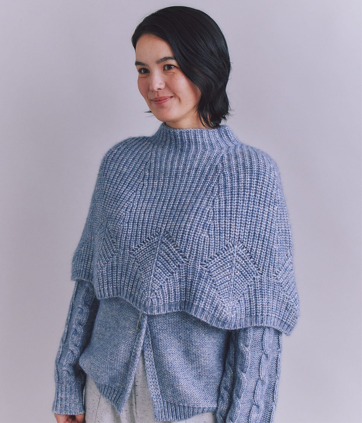 Cotton Alpaca 木の葉柄ニットケープ(37796751-2025)｜ファッション