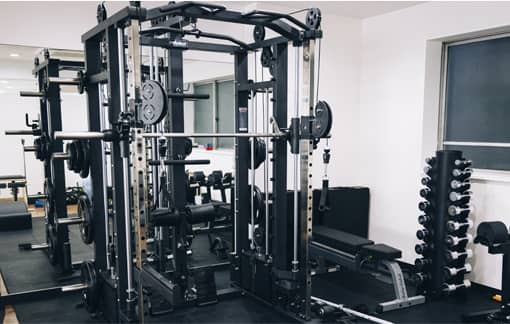 TUFFSTUFF（タフスタッフ）のスミスマシンの特徴や口コミについて