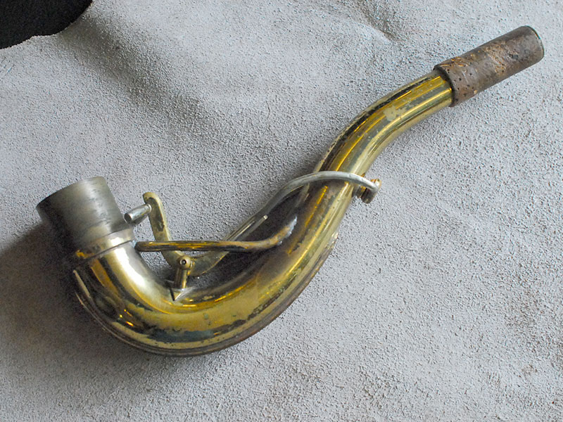 BUESCHER 400 Top Hat & Cane テナーサックス