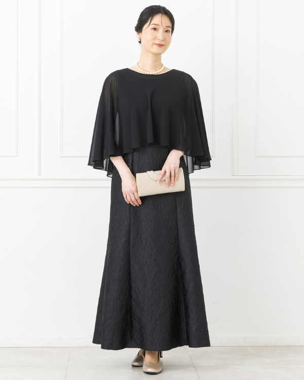 着丈短め※122㎝】【ブラック 11号】シフォンケープ付き インポートラメ