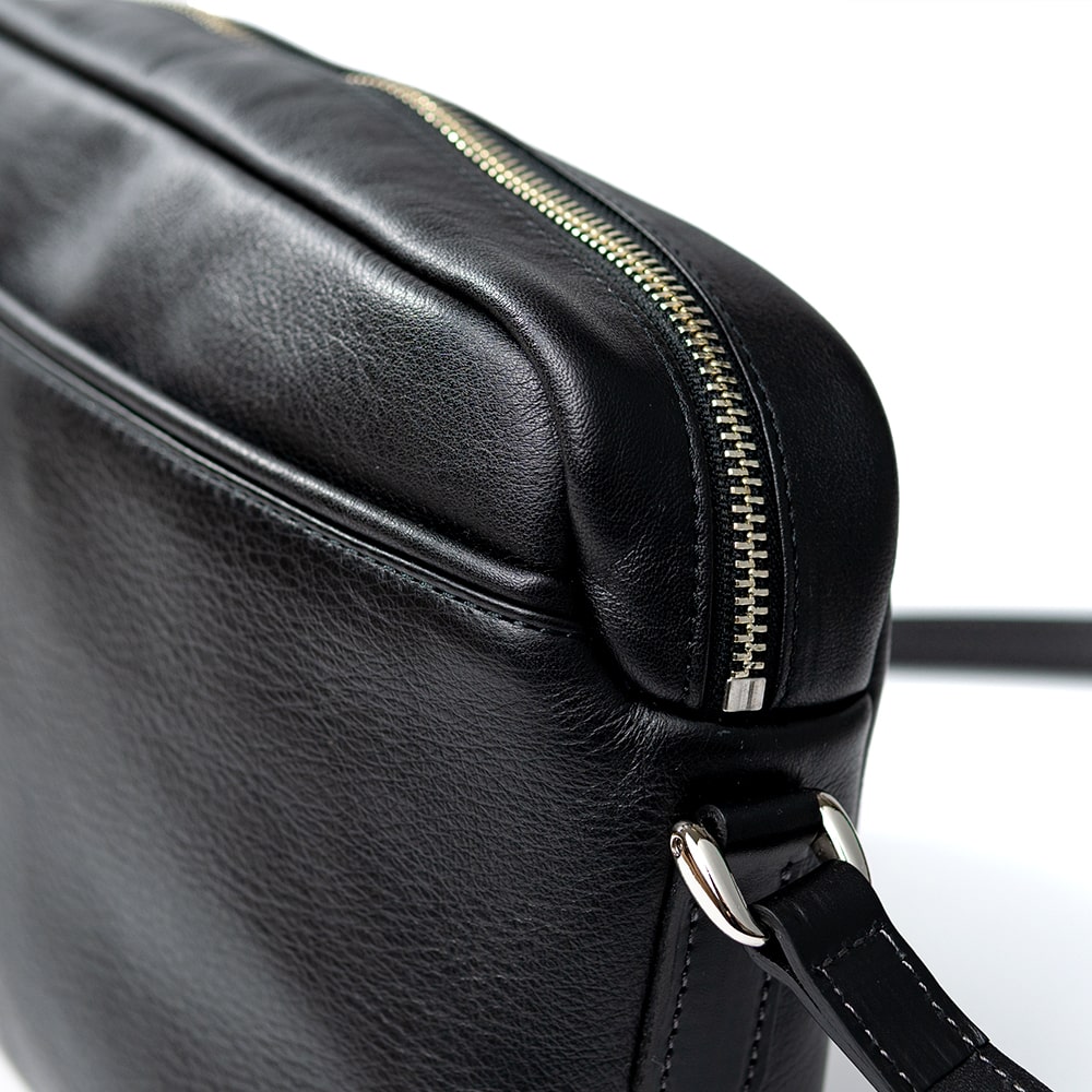 ソメスネットショップ / キャバレッティ ショルダーバッグM CI-02