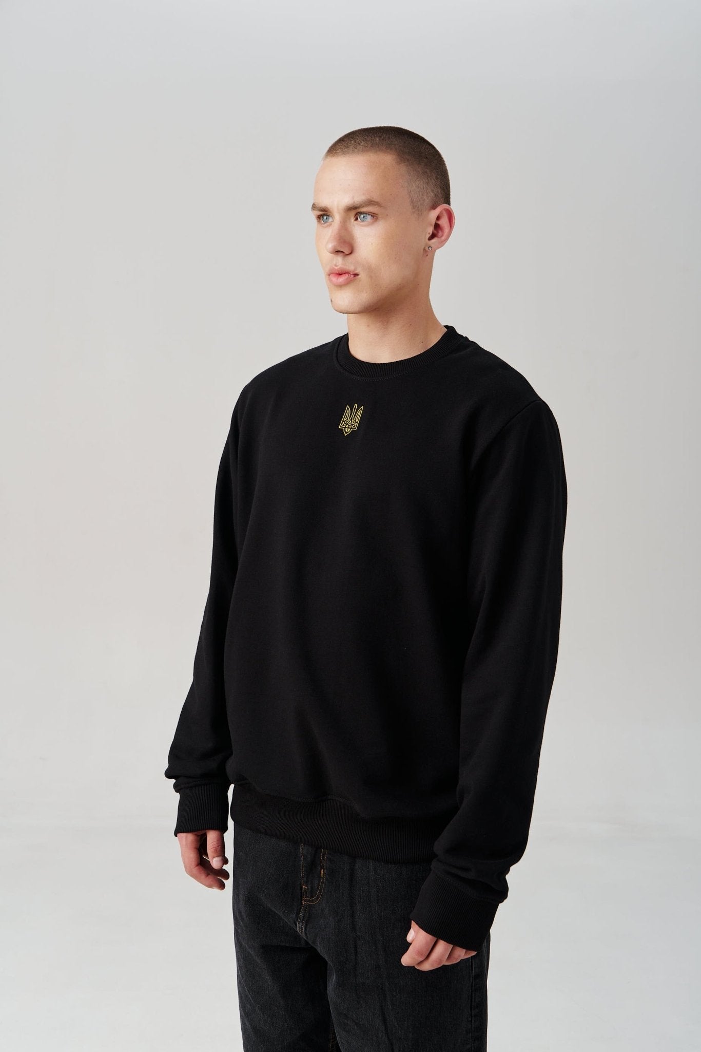 Crewneck Embroidered Tryzub Sweatshirt – Saint Javelin