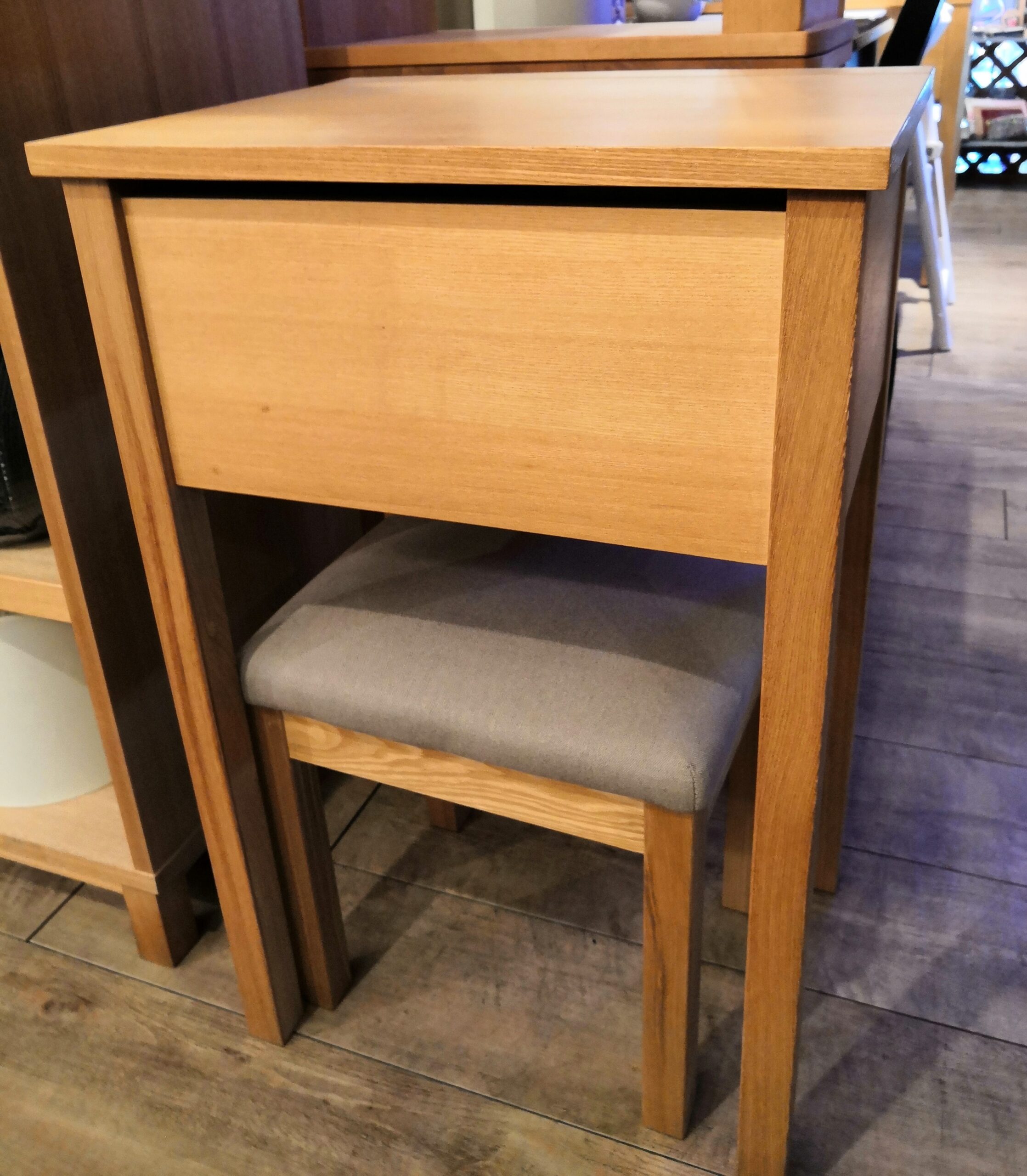 muji 無印良品 コンパクトドレッサー デスク スツール付 タモ材