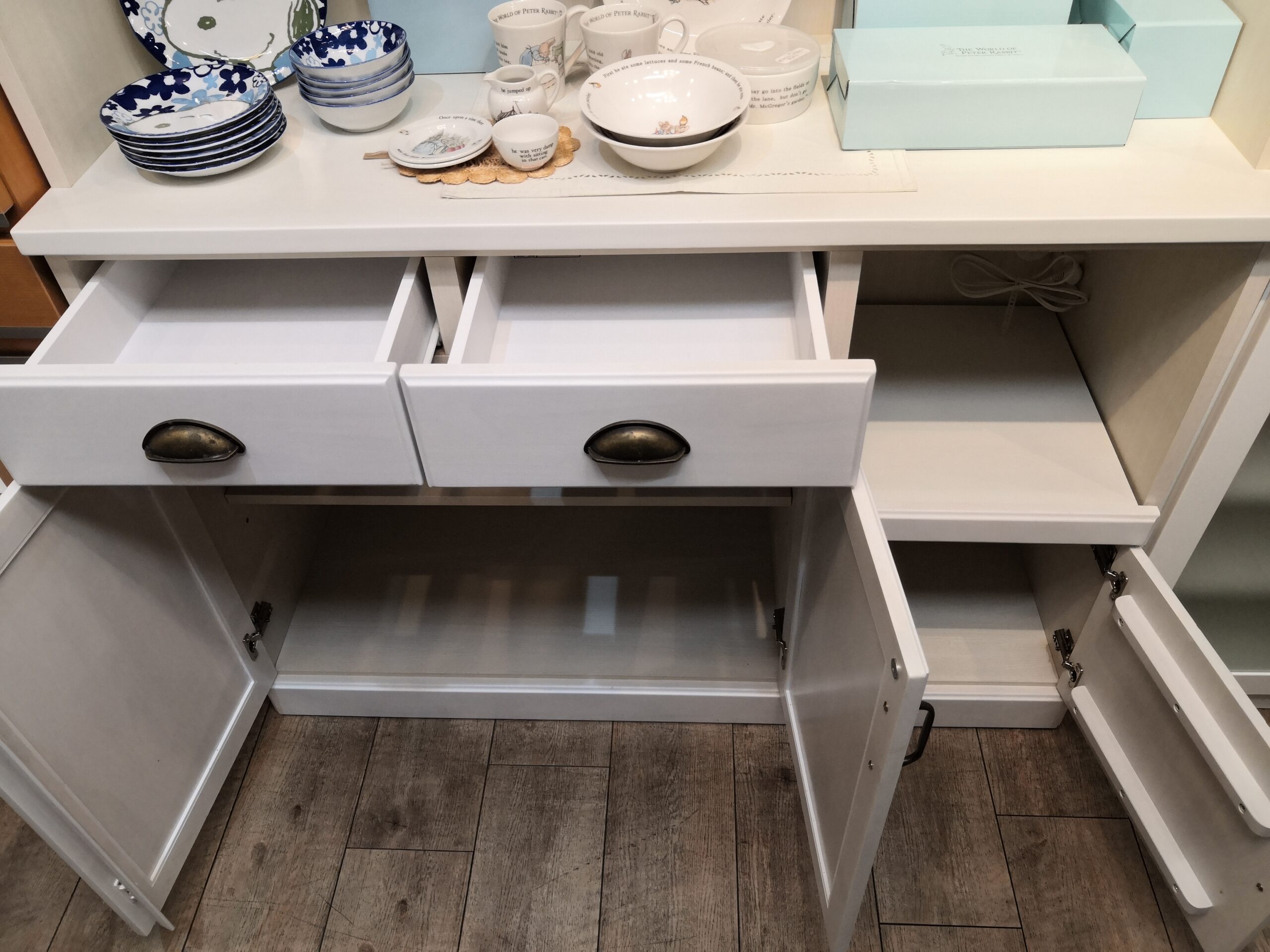 ニトリ レンジボード 食器棚 120cm 買取しました。ホワイト | 愛知と