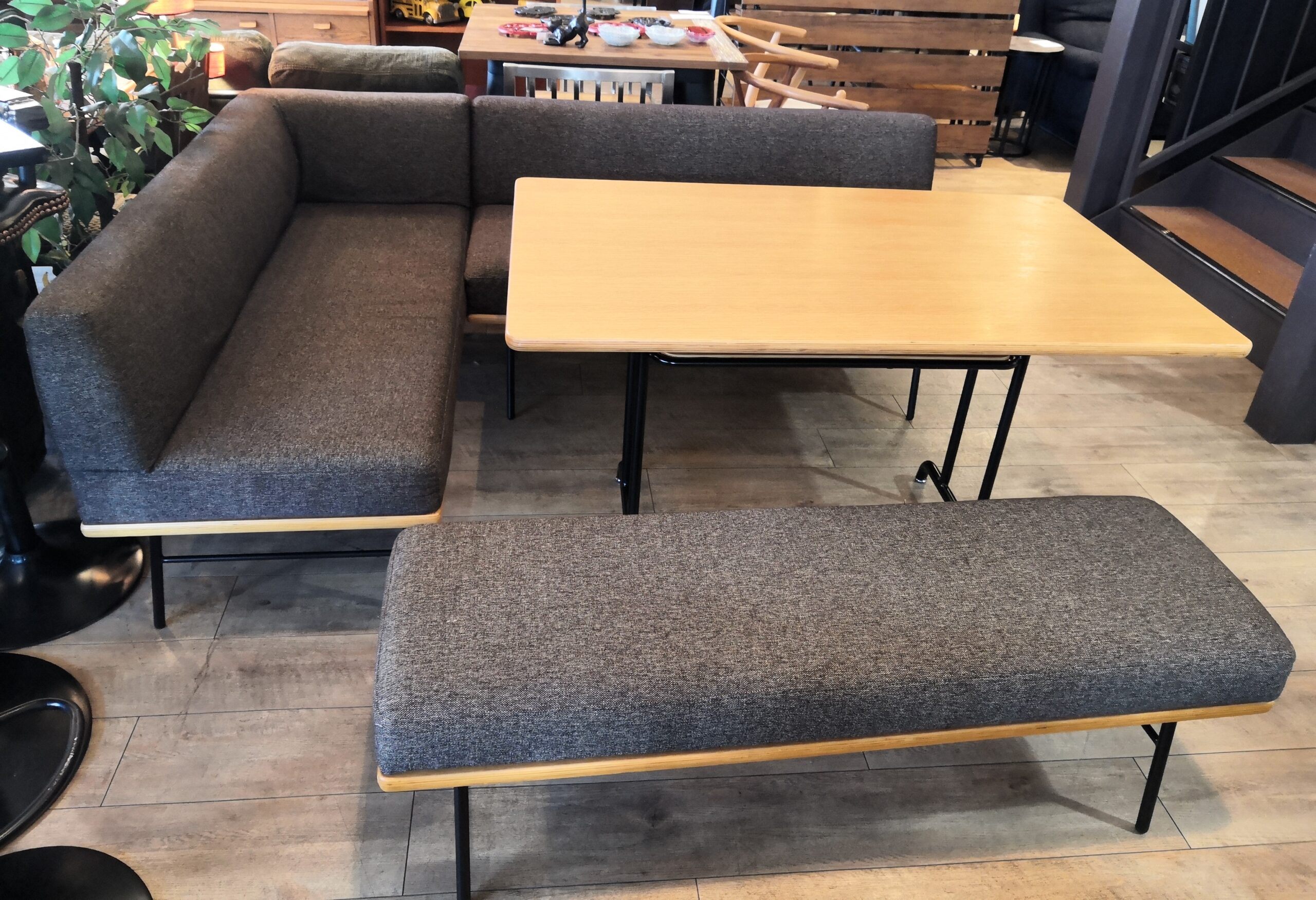 中古品 】unico FUNEAT ファニート 異素材MIX ダイニングテーブル