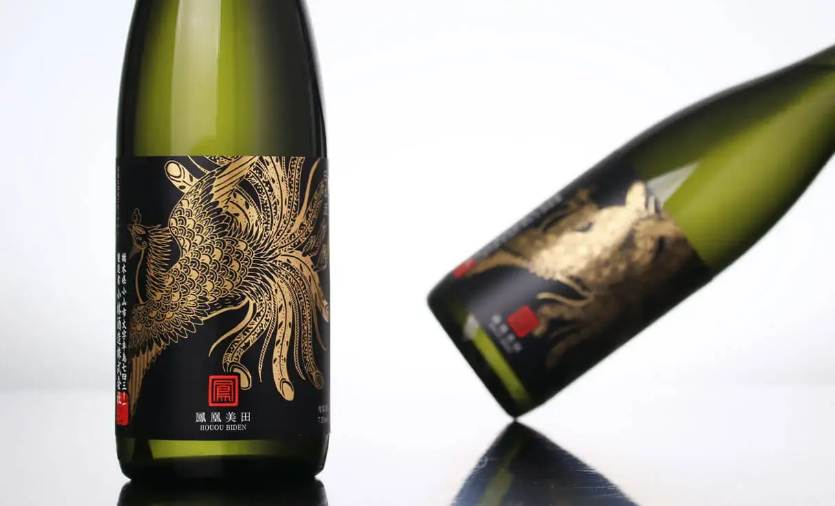 鳳凰美田 純米吟醸 Black Phoenix 生酒 720ml | 鳳凰美田（小林酒造