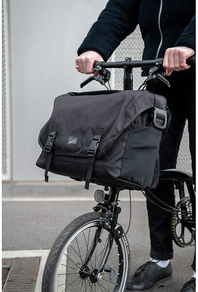 Brompton Metro Messenger Bag - Large - Black - Alameda Bicycle