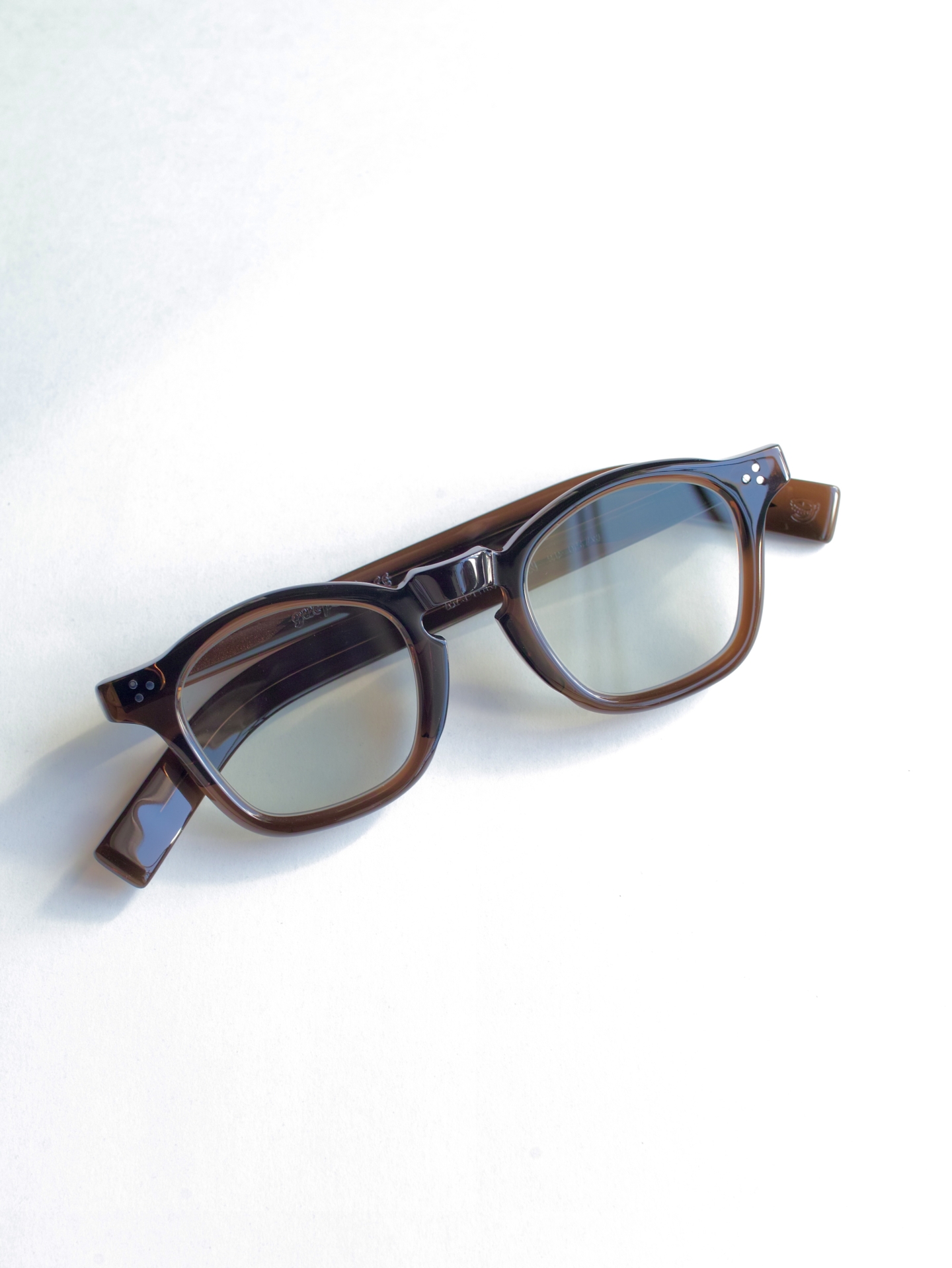 guépard (ギュパール) ”gp-05 whisky” – 神戸元町の眼鏡・ヴィンテージ