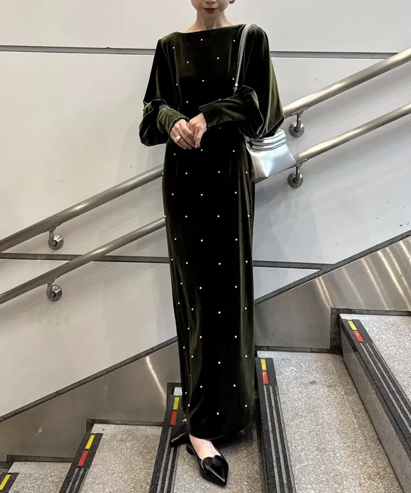 Mサイズ】BACK OPEN PEARL VELOUR DRESS Ameri VINTAGE（アメリ