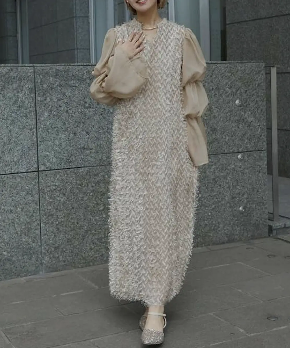 Sサイズ】デザインスリーブシャギードレス niana（ニアナ）のレンタル