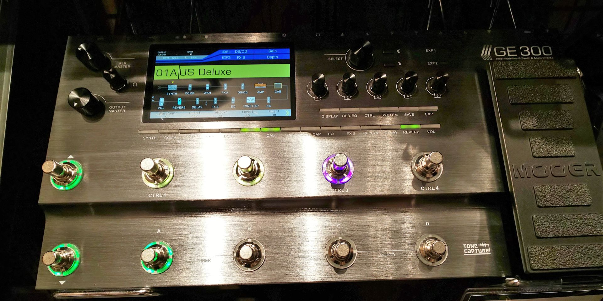 エフェクター】話題の新製品！Mooer / GE300 入荷致しました