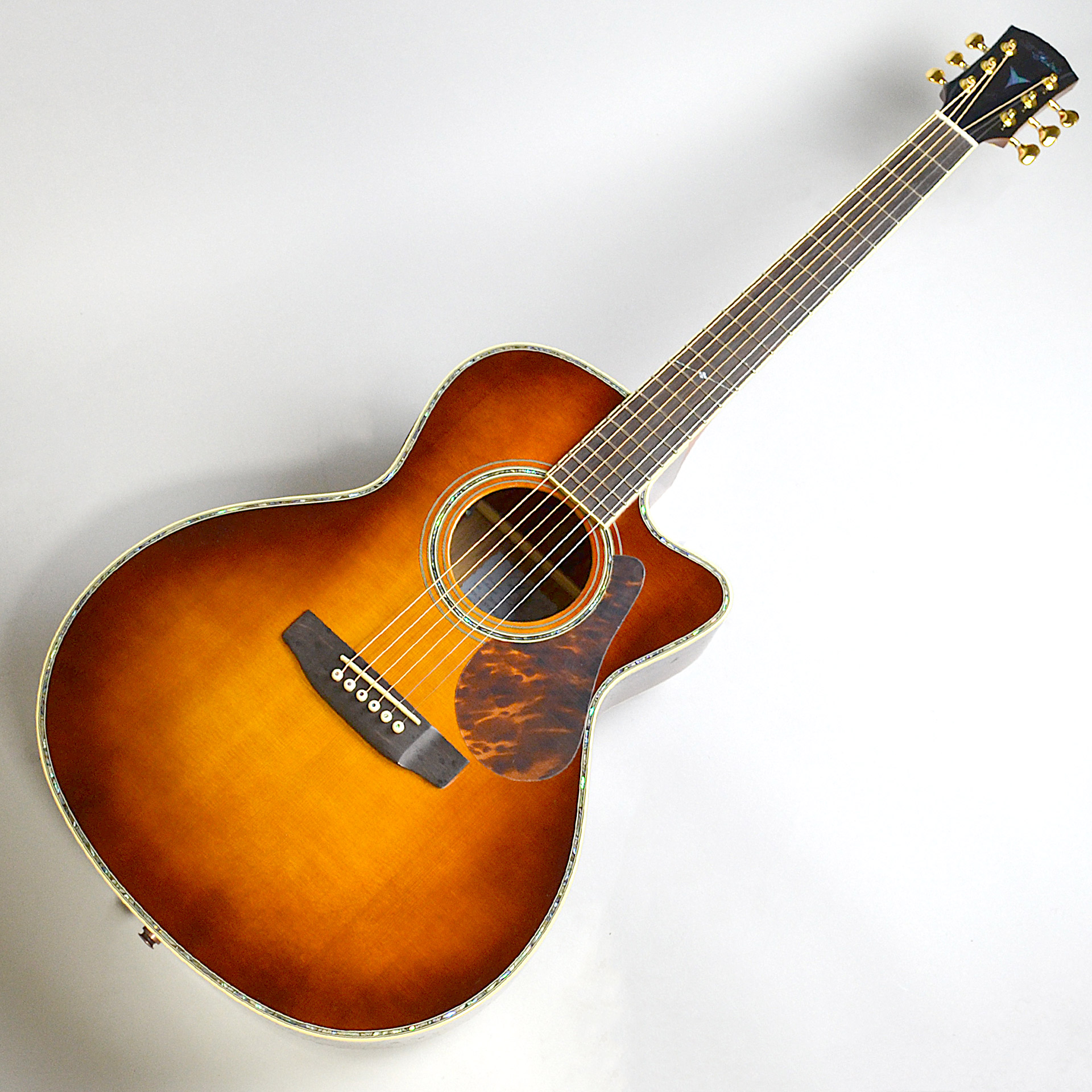 今がチャンス！1本限りアコースティックギター展示入れ替え品ご紹介 1