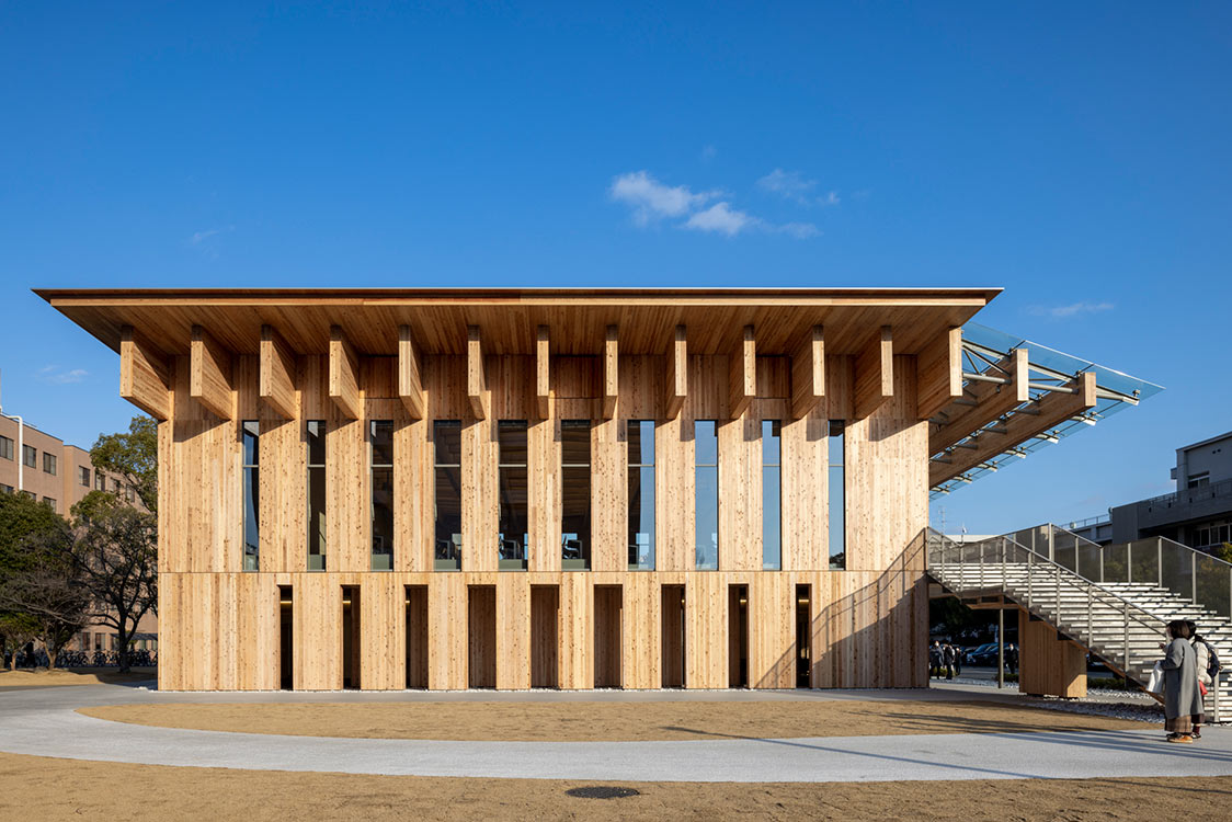 岡山大学 共育共創コモンズ（OUX:オークス） | 施工実績 | 清水建設