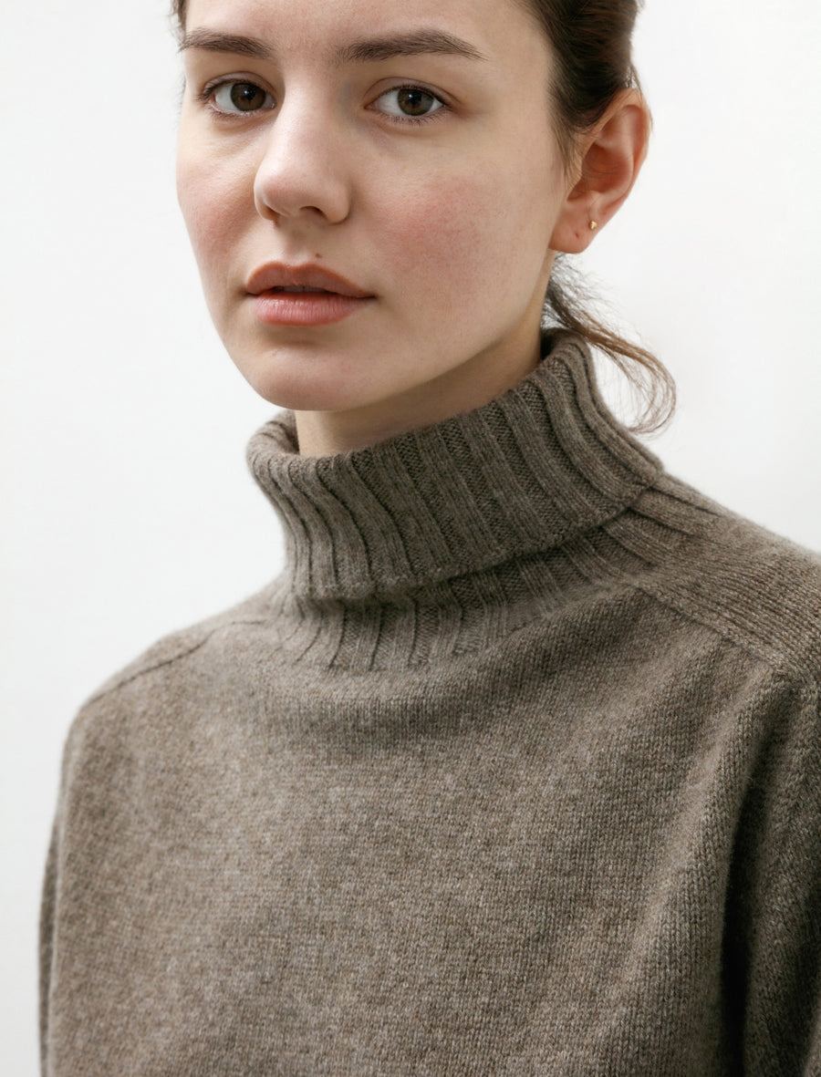 Margaret Howell Wide Roll Neck Cashmere Natural Melange – Neighbour