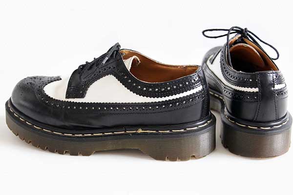 英国製 DR.MARTENSドクターマーチン ウイングチップ レザーシューズ