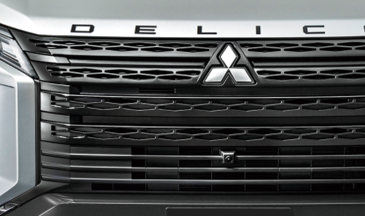 ブラックアウトグリル 国内純正OP 純正定価5%OFF MITSUBISHI DELICA D