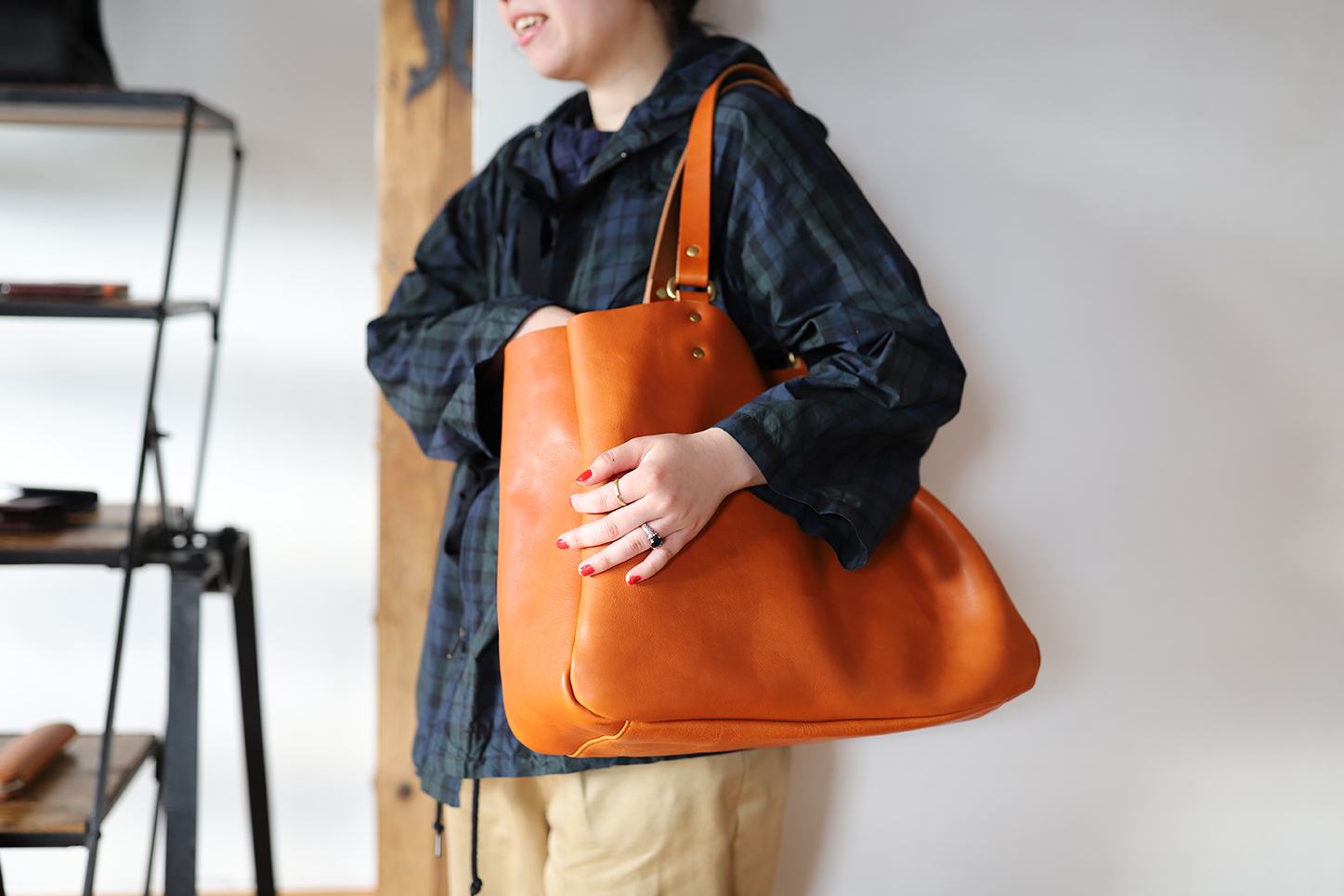 BONO TOTE 」 | SLOW - スロウ 公式サイト | 革製のバッグ、財布 等の