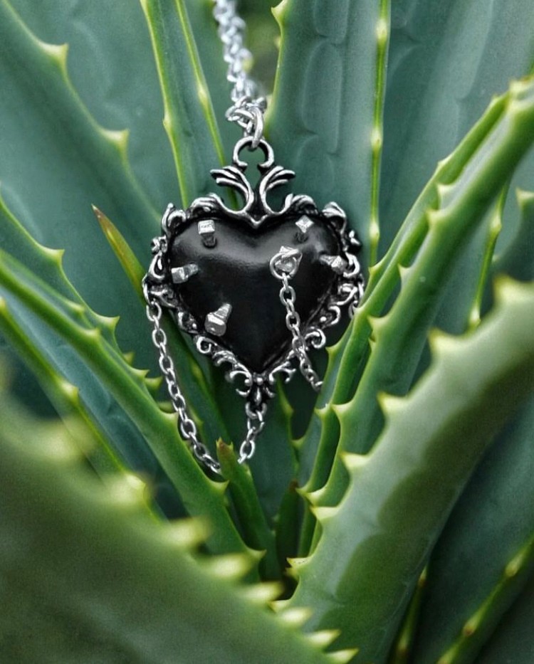 Witch Heart/ネックレス【Alchemy Gothic】 | Spider Rock Web