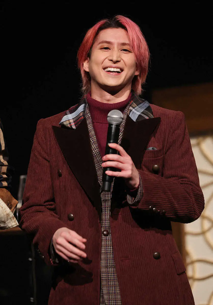 熱演する佐久間大介（撮影・松永 柊斗） - スポニチ Sponichi Annex 芸能