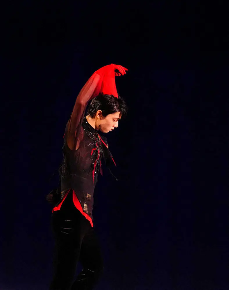 プロローグ＞笑顔を見せる羽生結弦さん（撮影・小海途 良幹