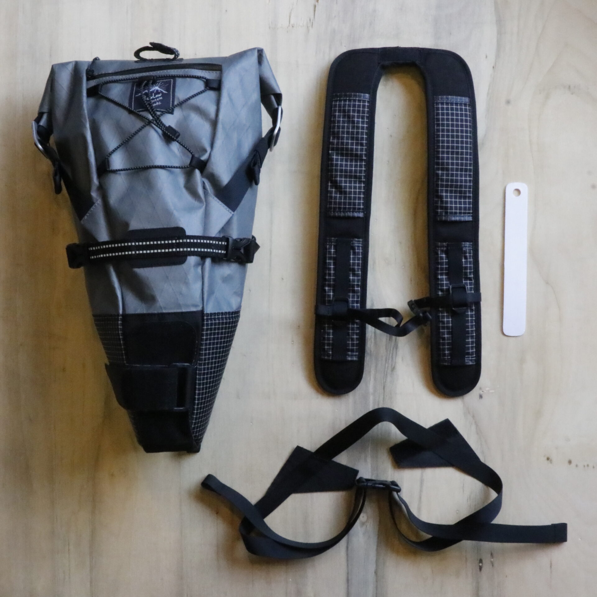 BLOG サドルバッグxバックパックの2WAY機能【 RawLow Mountain Works