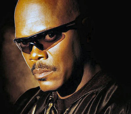 Oakley M Frame - Samuel L. Jackson - S.W.A.T. | Sunglasses ID