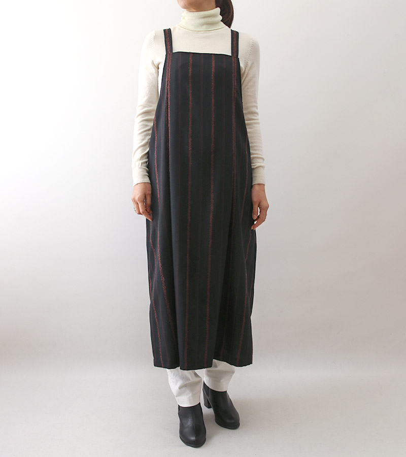 寸法図【NO.737】タック入りのジャンパースカートにもなるエプロン [M