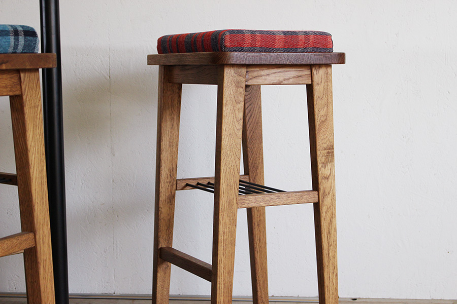 Put High Stool With Cushionの通販情報 - SWITCH Online Shop