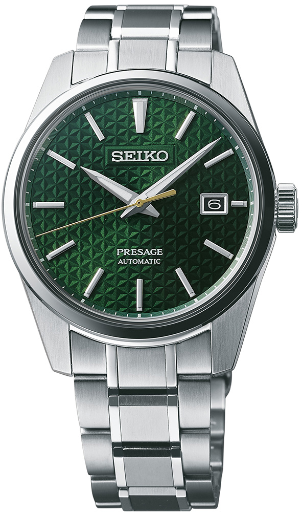 編集部厳選の10万円台で購入できる時計】グリーン文字盤が魅力的な本格