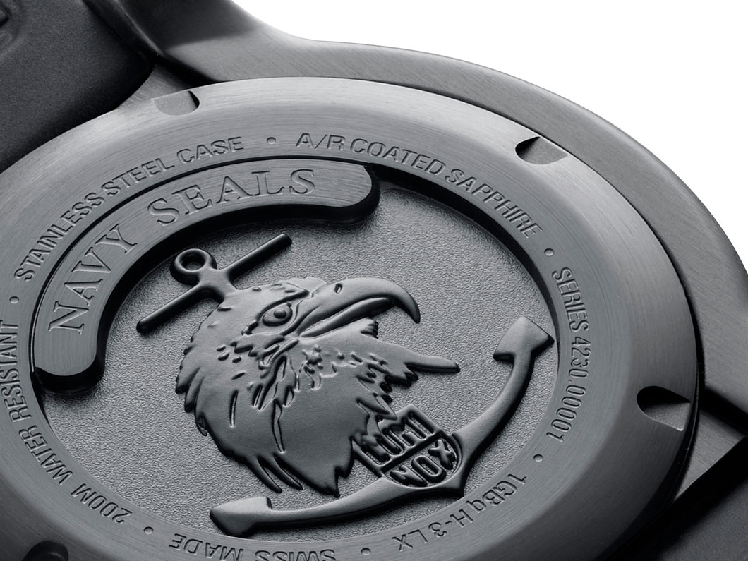 ネイビーシールズモデル“200m防水ダイバーズウオッチ”【米国海軍特殊