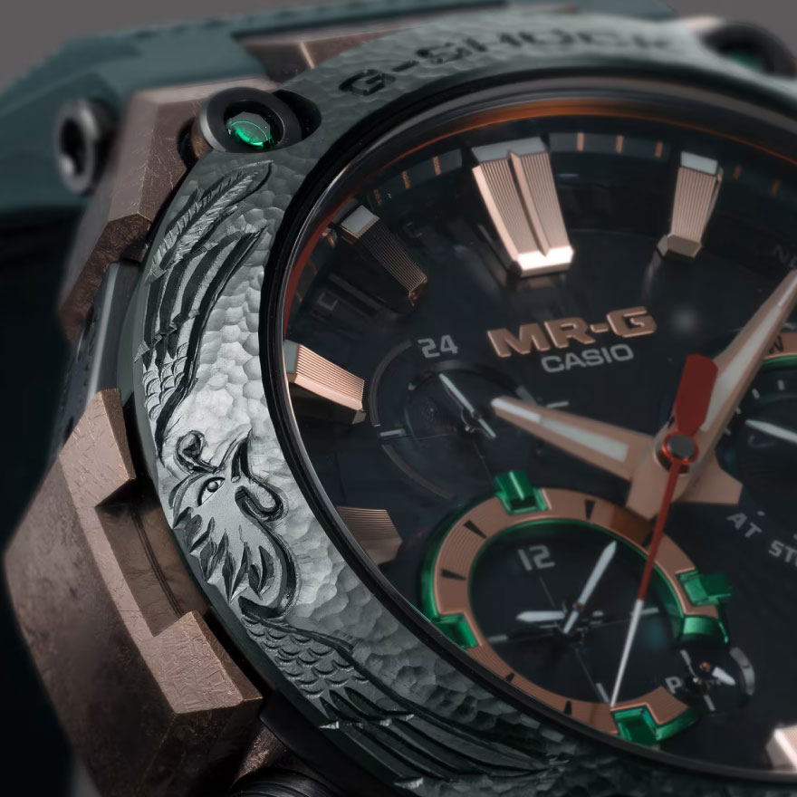 カシオ“G-SHOCK”新作【彫金ベゼル採用“MR-G”限定モデル】チタンケース