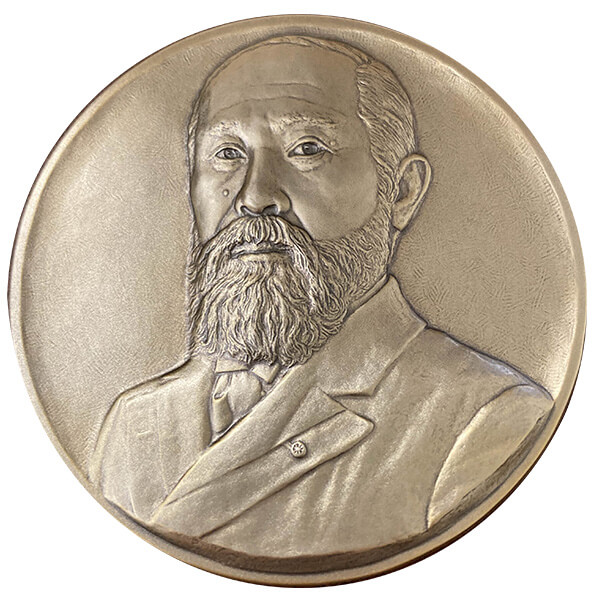 肖像メダル 伊藤博文 純銀製 - 金貨買取本舗の買取価格｜金貨買取本舗