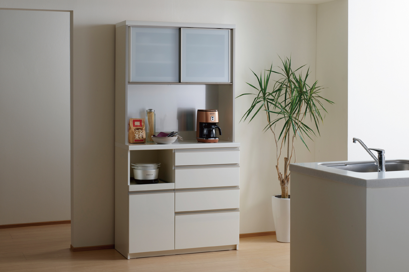 食器棚 EC/EM シリーズ商品情報 | 家具・インテリアの【パモウナ