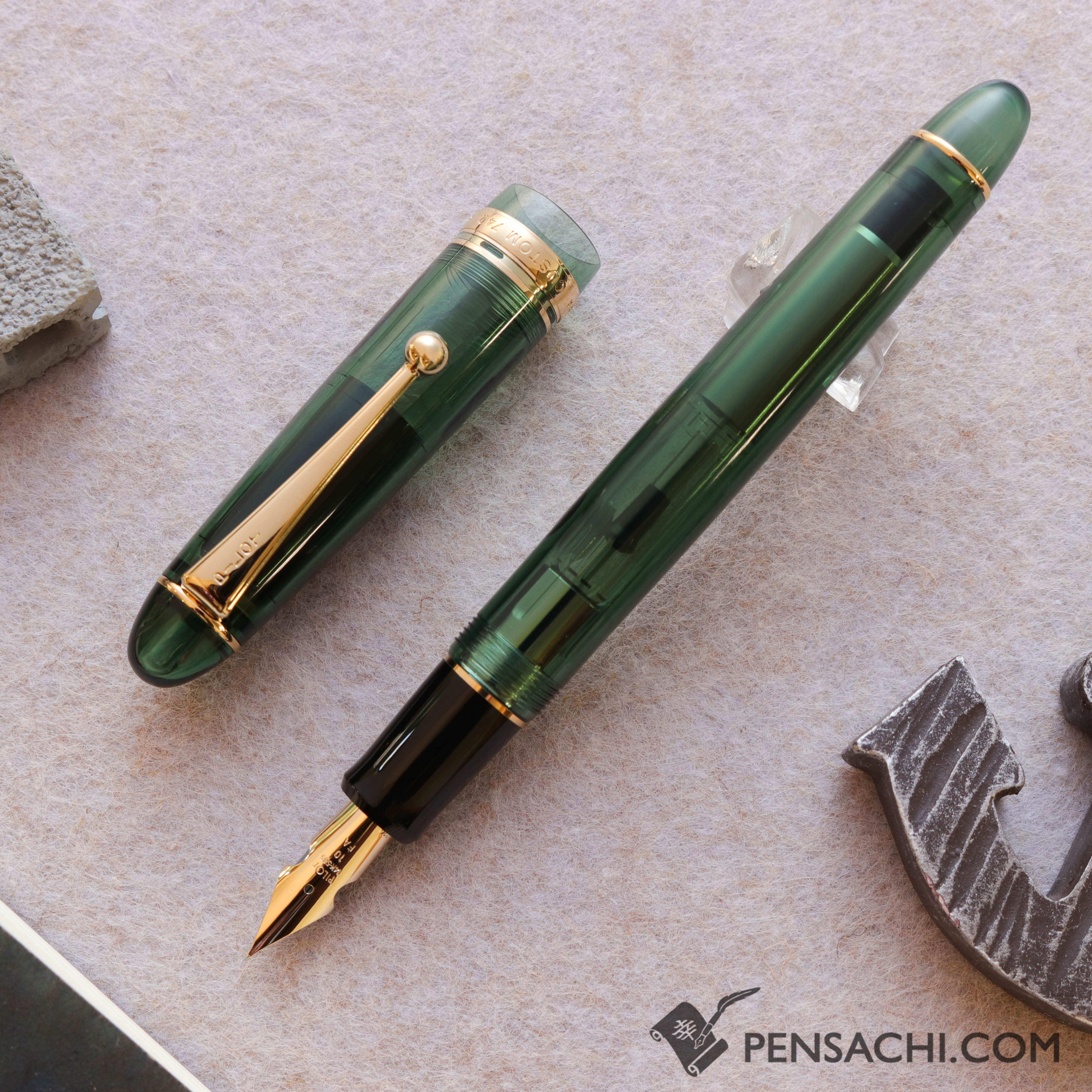PILOT Custom 742 Limited Edition - Demonstrator Green | PenSachi