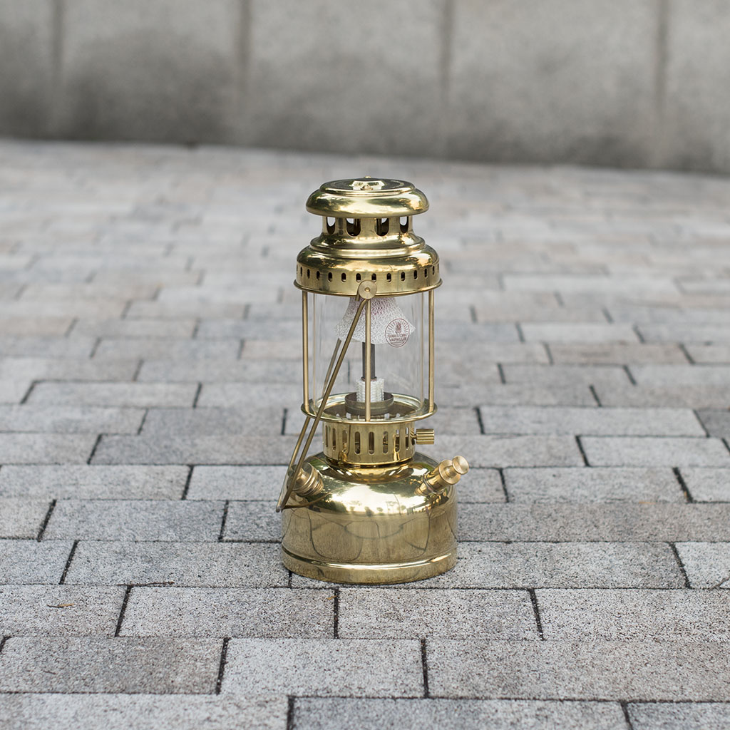 ヴェイパラックスランタン E41 ポリッシュドブラス - Vapalux Lanterns