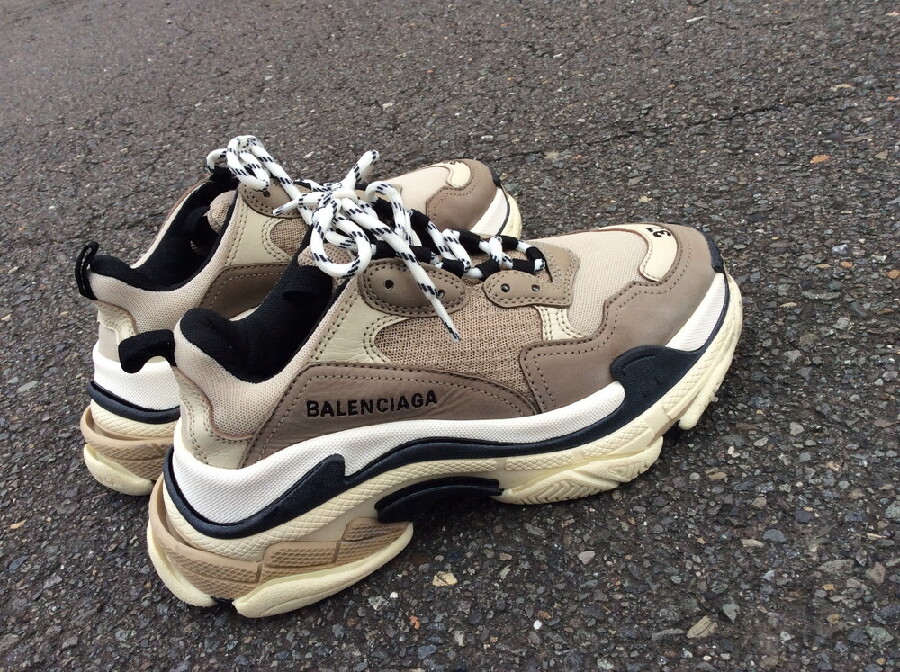 BALENCIAGA BALENCIAGA◇TRIPLE S/ダッドスニーカー/ローカット