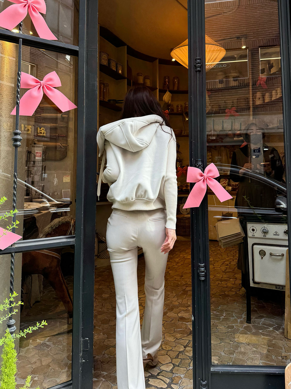 クン フーディーLoroファーベスト カラー:モカ、アイボリー