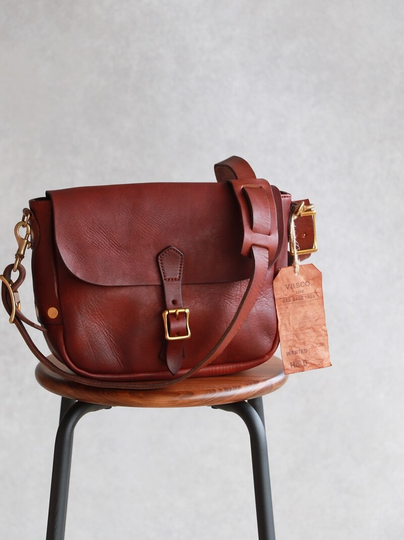 vasco ヴァスコ LEATHER POSTMAN SHOULDER BAG SMALL レザーポストマン