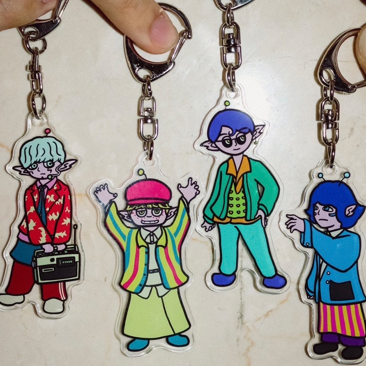 宇宙クジラ”ランダムアクキー | ソニーミュージック公式オンライン